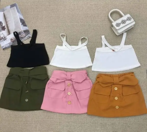 Ensemble de vêtements pour filles, style occidental, tenue d'été 2 pièces avec haut à bretelles rayé et jupe courte avec nœud